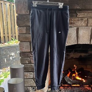 Nike Charcoal Men’s Jogger Pants Medium